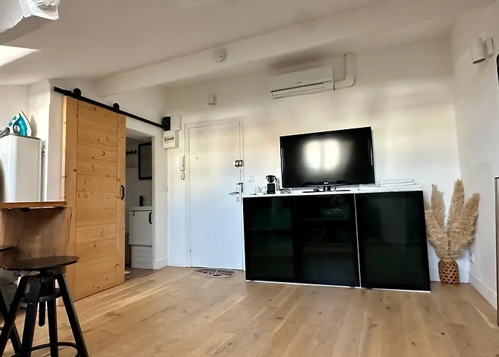 Beau Studio Au Coeur De Nice